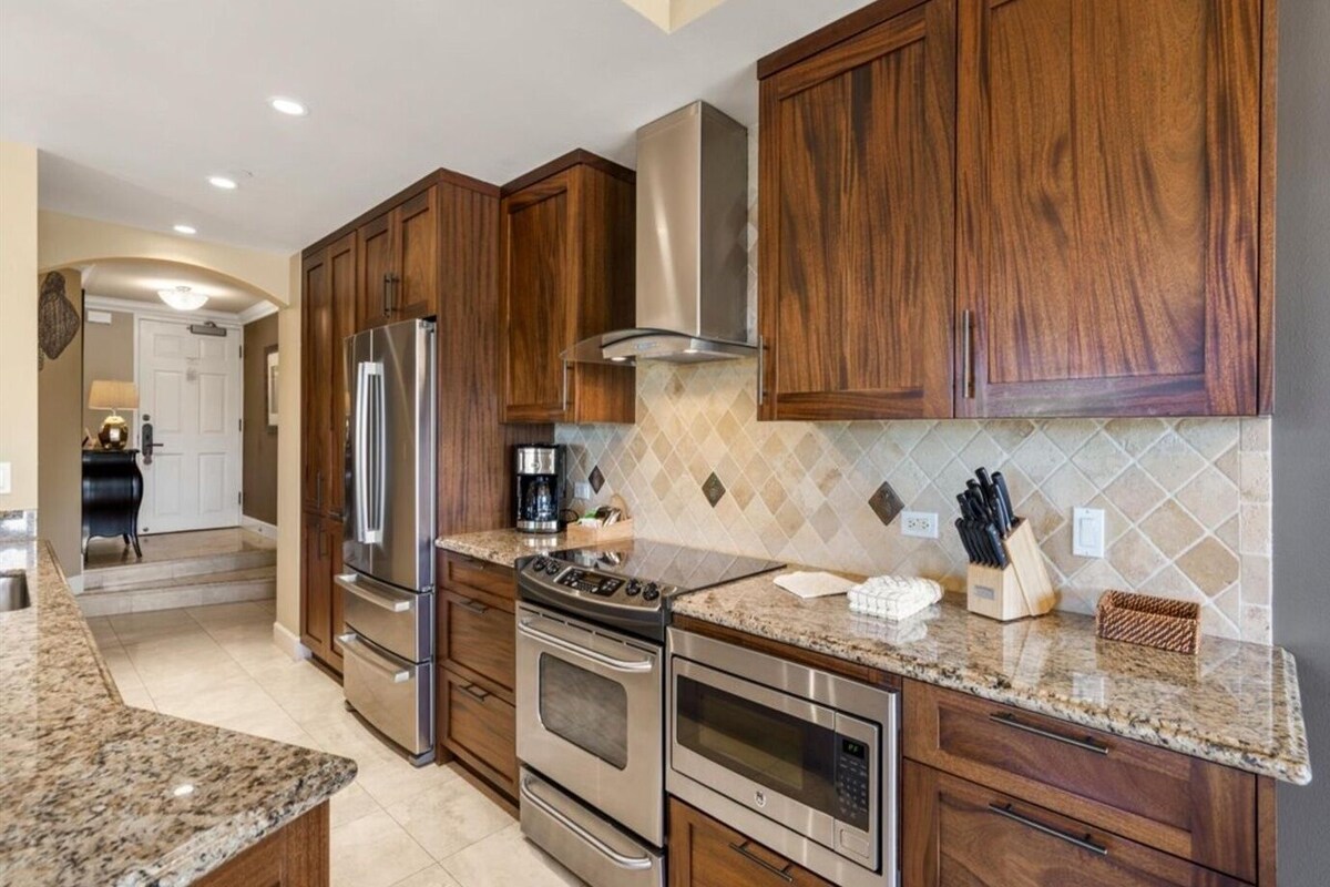 Condo, Partial Ocean View (Unit 461) | Private kitchen
