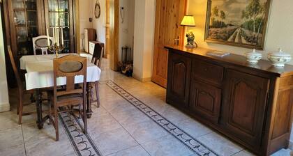 Gemütliche Ferienwohnung im Hohen Fläming mit großzügigem Garten Nähe Berlin