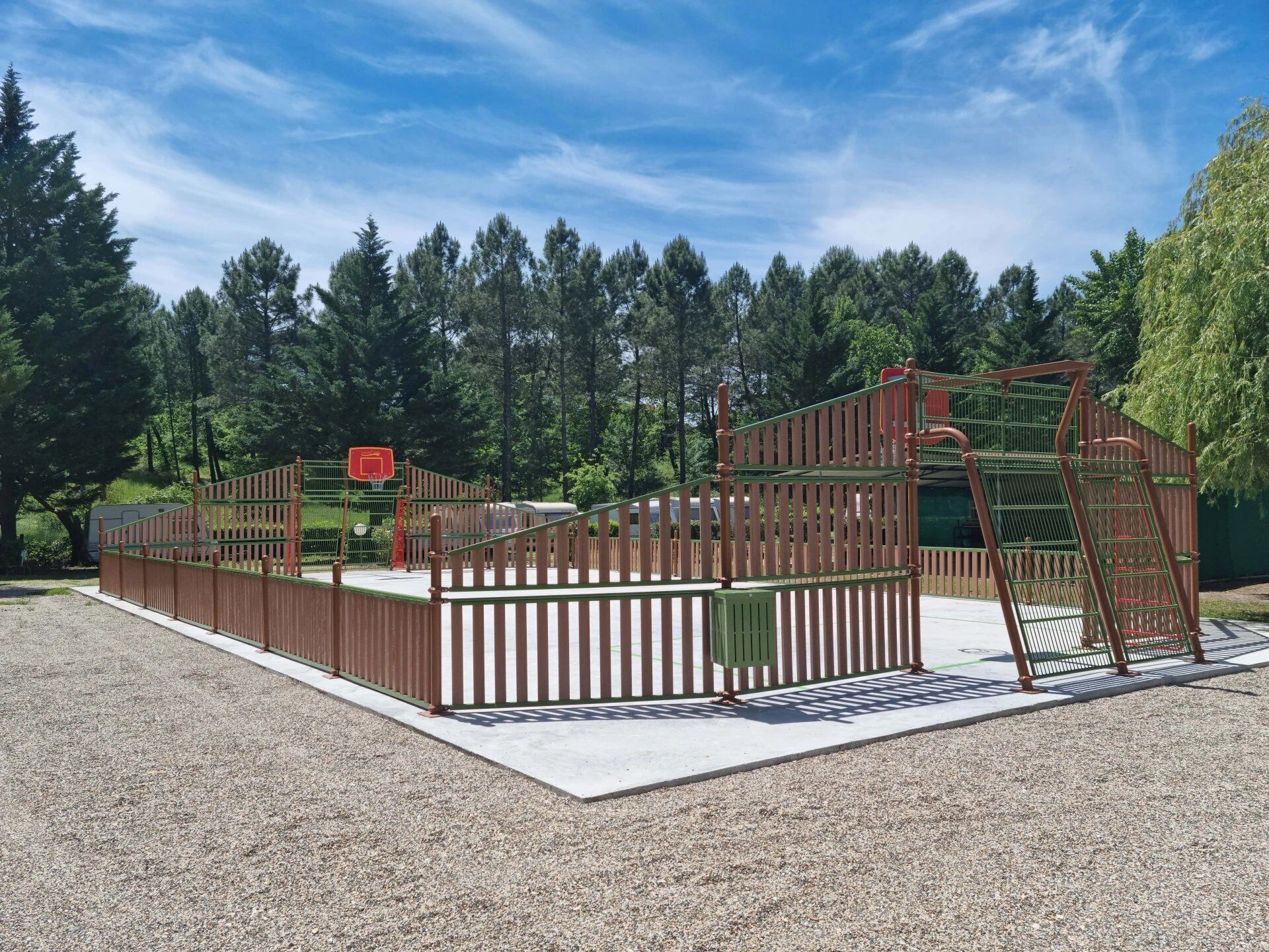 Terrain de sport