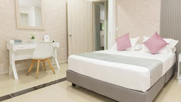 Departamento Deluxe, balcón, vista al parque | Ropa de cama de alta calidad y edredón
