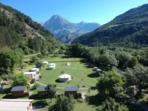 Chalet 3 étoiles - ccbgche