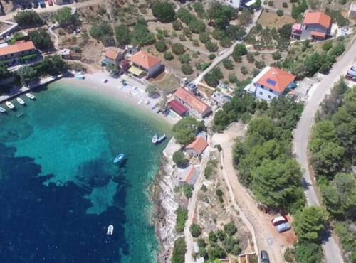 Paradise Apartments-Studio apartman with sea view and terrace 2