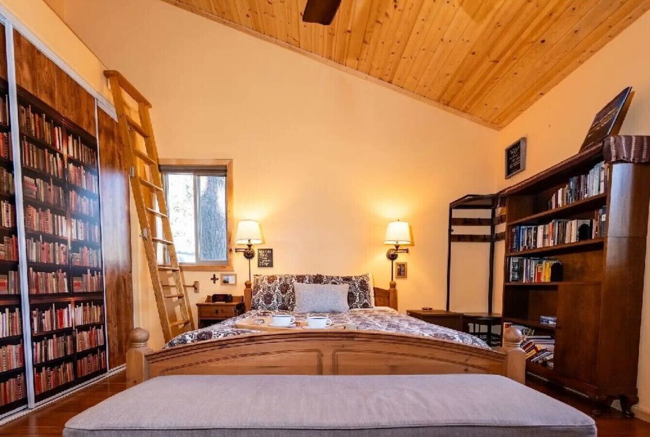 Ferros/tábuas de passar roupa, Wi-Fi, roupa de cama