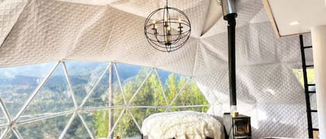 1 habitación, internet y ropa de cama