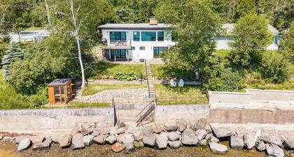 Lake Superior Retreat with Private Sauna and Panoramic Views