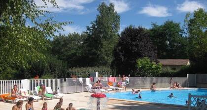 Camping 3 étoiles - Piscine - ccbgbbc