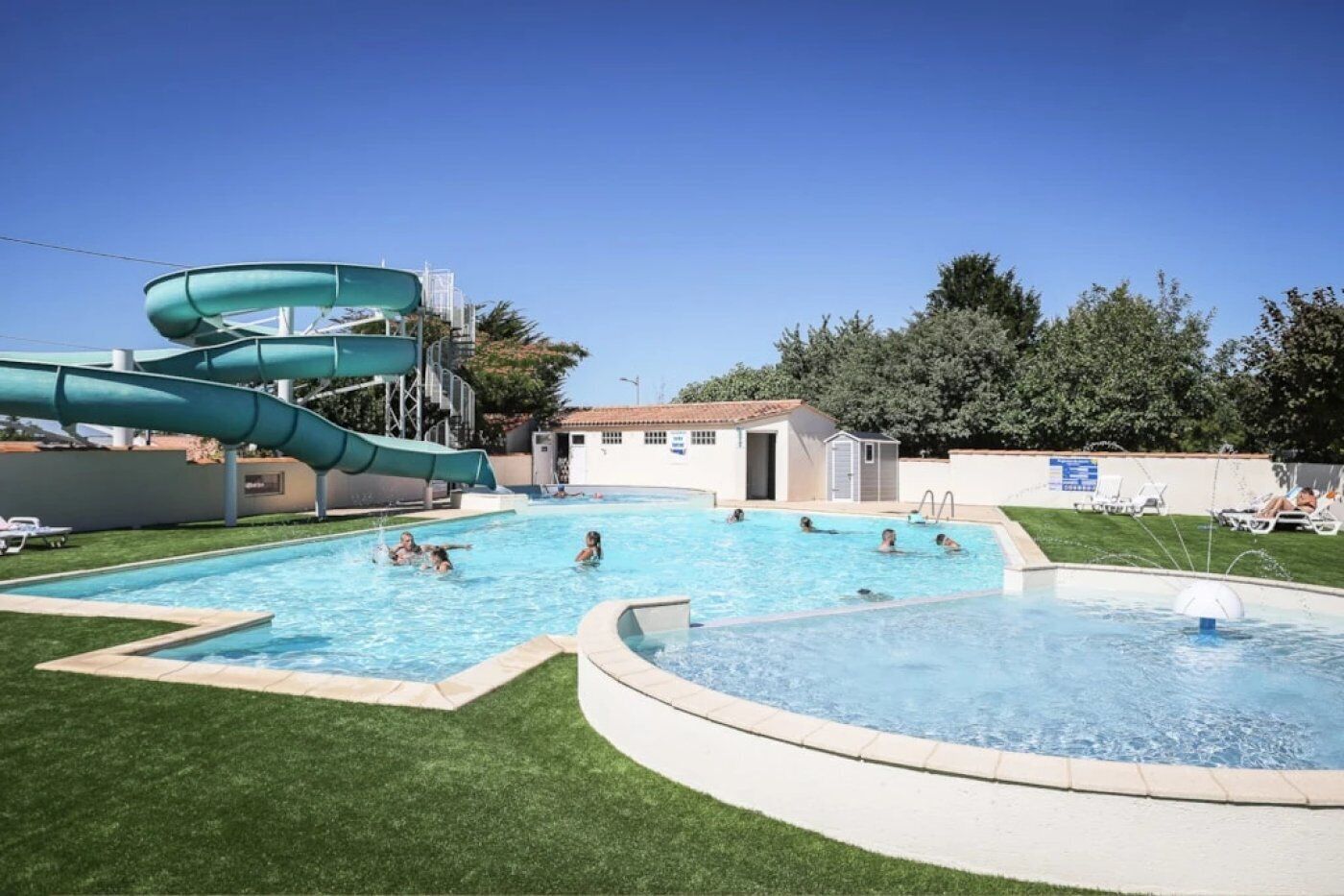 Pool