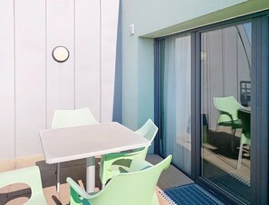 Outdoor dining - Appartement 3 étoiles - ccbgffi (Rouen)