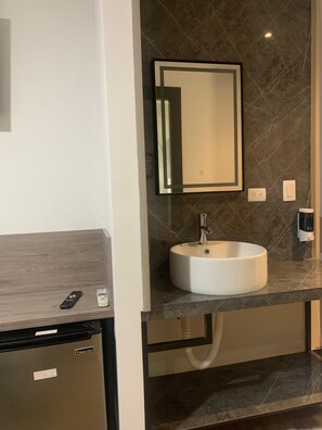 Soap, shampoo, toilet paper - Barrio Inn Morelos (Monterrey)