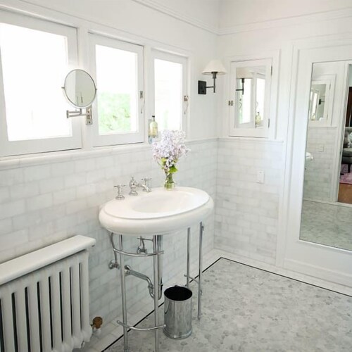 Portland's White House Bed & Breakfast -- The George & Martha Room