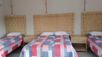 Departamento junior, vista a la alberca | Sábanas de algodón egipcio y ropa de cama de alta calidad