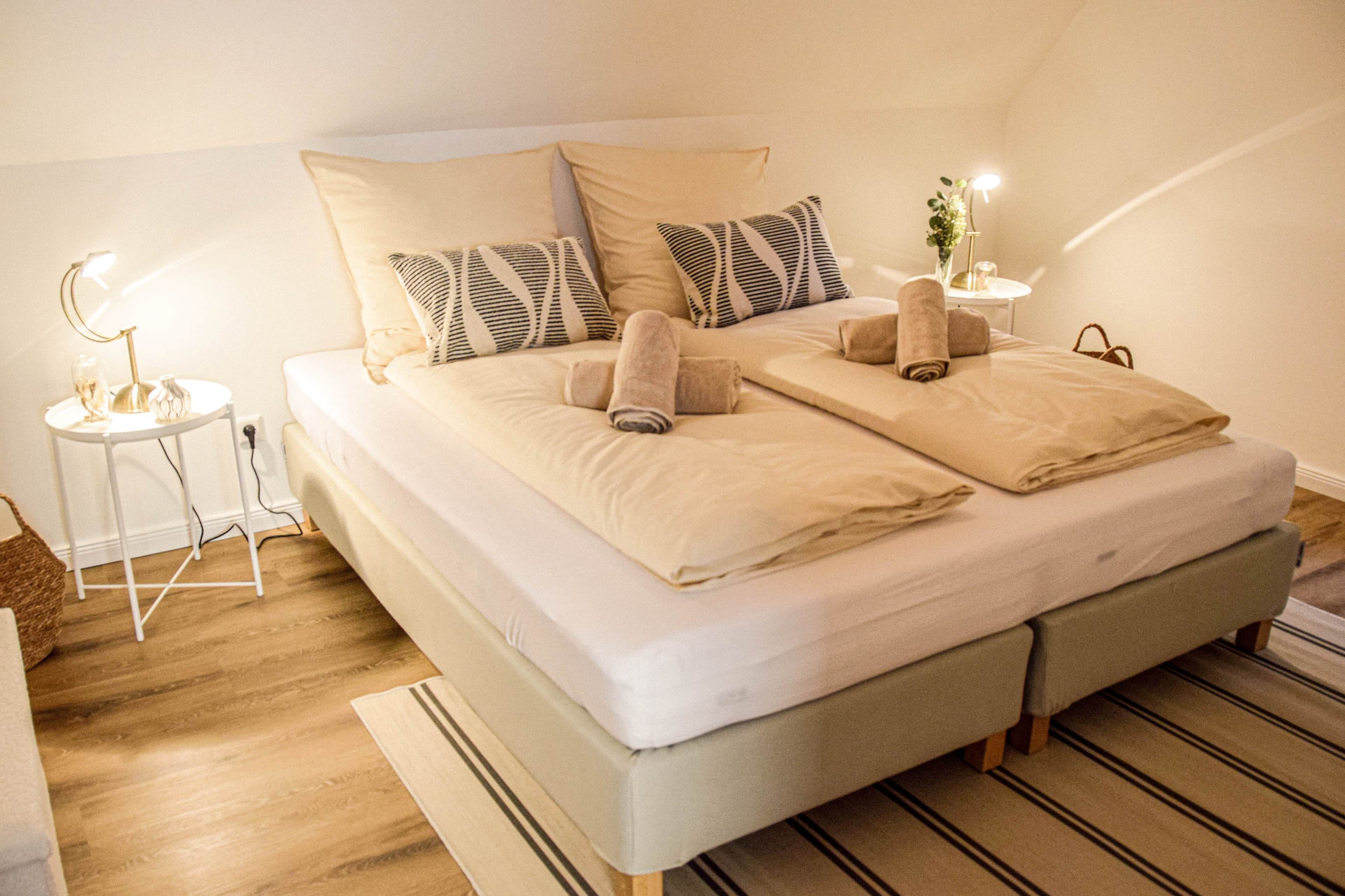 2 bedrooms, WiFi, bed sheets