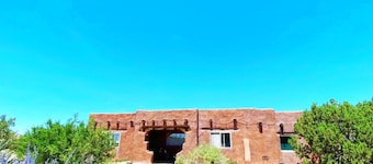 Marvelous 1-bedroom adobe casita with porch in Magdalena