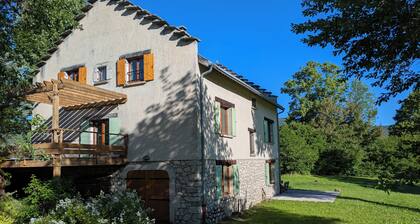 Spacious typical Vercors house for your vacation: fresh air and plenty to do!