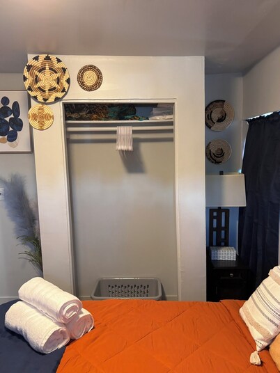 Affordable Rustic Retreat 1-bedroom cabin near outdoor adventures in GJ, CO-AC