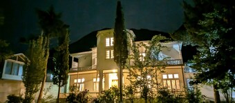 Peaceful 2-bedroom house in Gilgit-Baltistan perfect for relaxing stays