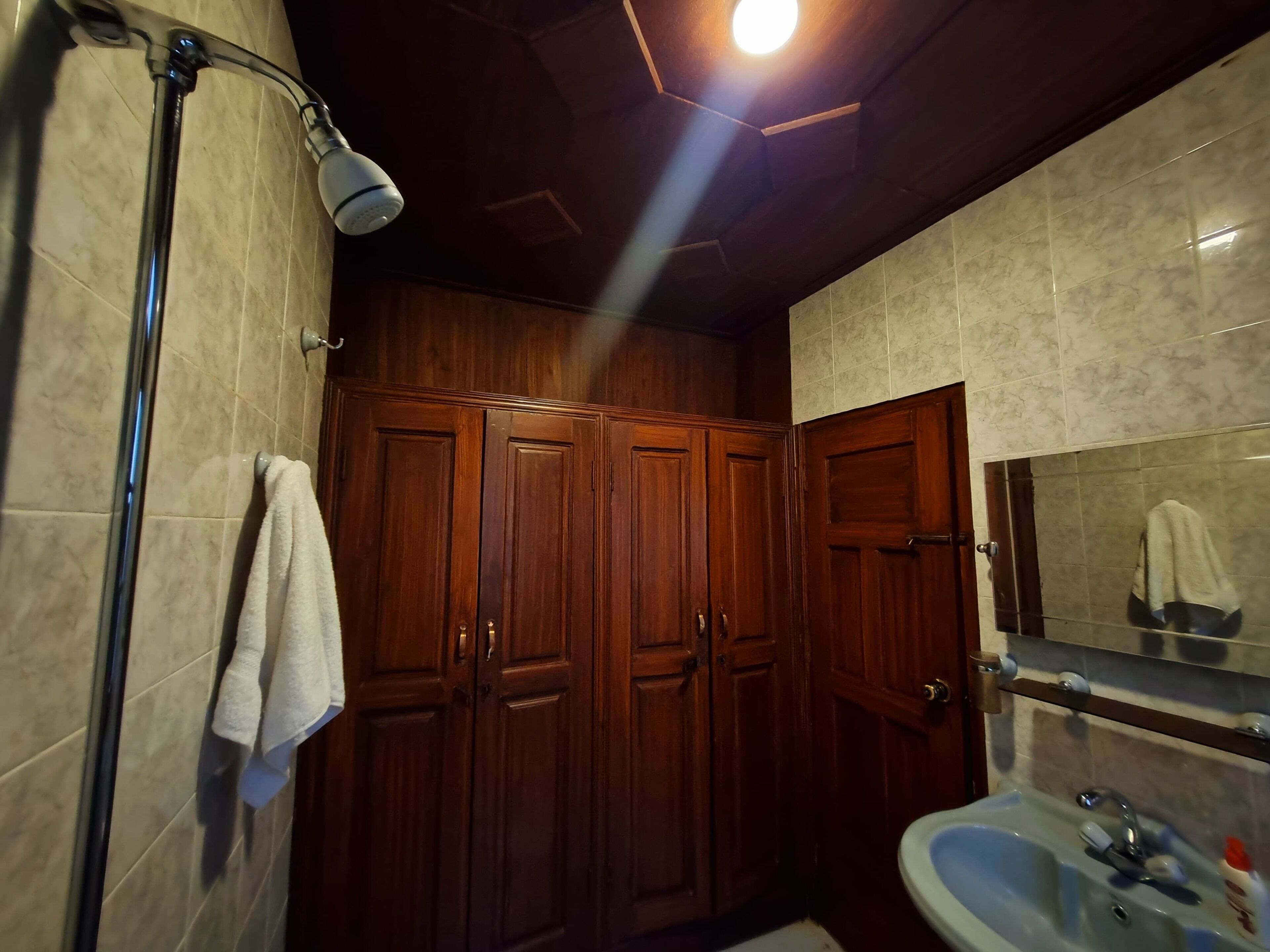 Shower, towels, soap, toilet paper