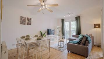 Apartment, Private Bathroom, Canal View | Living area