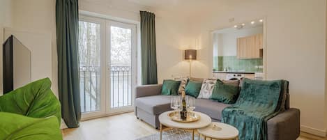Apartment, Private Bathroom, Canal View | Living area