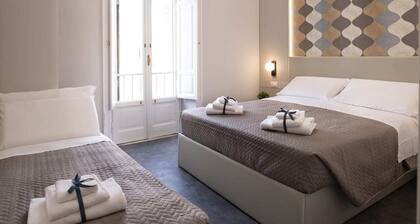 Economy room for 1 to 3 people in Bologna square COOL