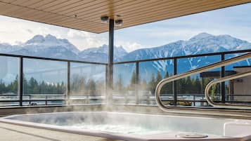 Baignoire à remous extérieure