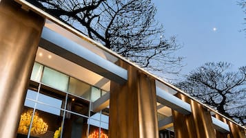 Bagian depan properti