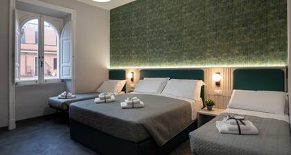 Standard Room for 1 to 4 persons Bologna Square FUNKY-GROOVY