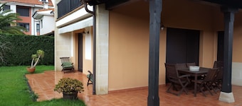 'Chalet Picu Fontanielles in Colunga' with Mountain Views and Pool