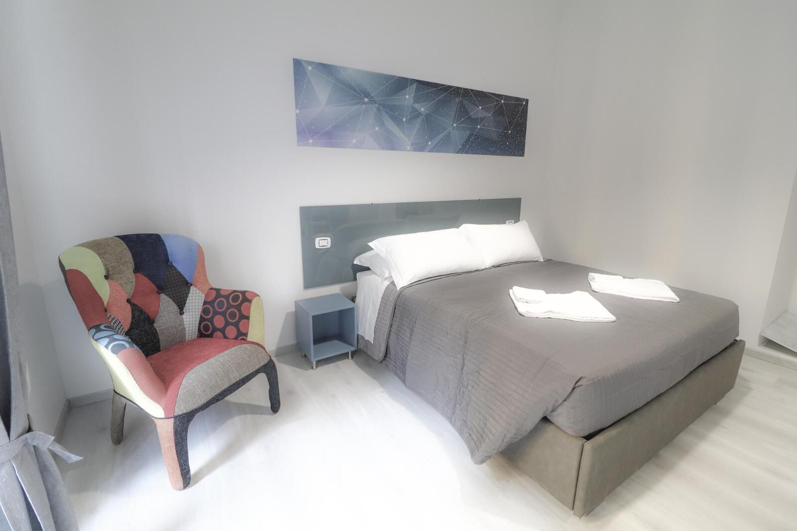1 bedroom, travel crib, WiFi, bed sheets
