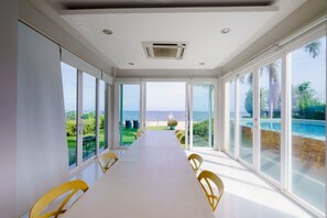 Villa, Balcony, Beach View | Dining - Royal Villas (Sitges)