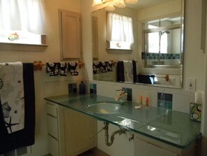Bathroom - Scenic House has the most spectacular view on Whidbey, blocks from the beach! (Freeland)