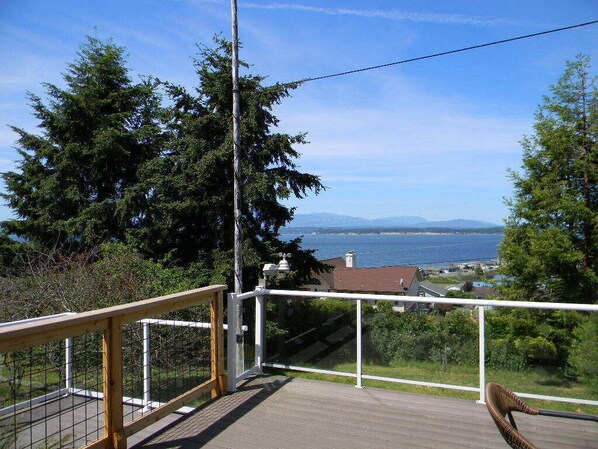 Property grounds - Scenic House has the most spectacular view on Whidbey, blocks from the beach! (Freeland)