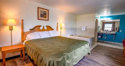Economy Inn & Suites