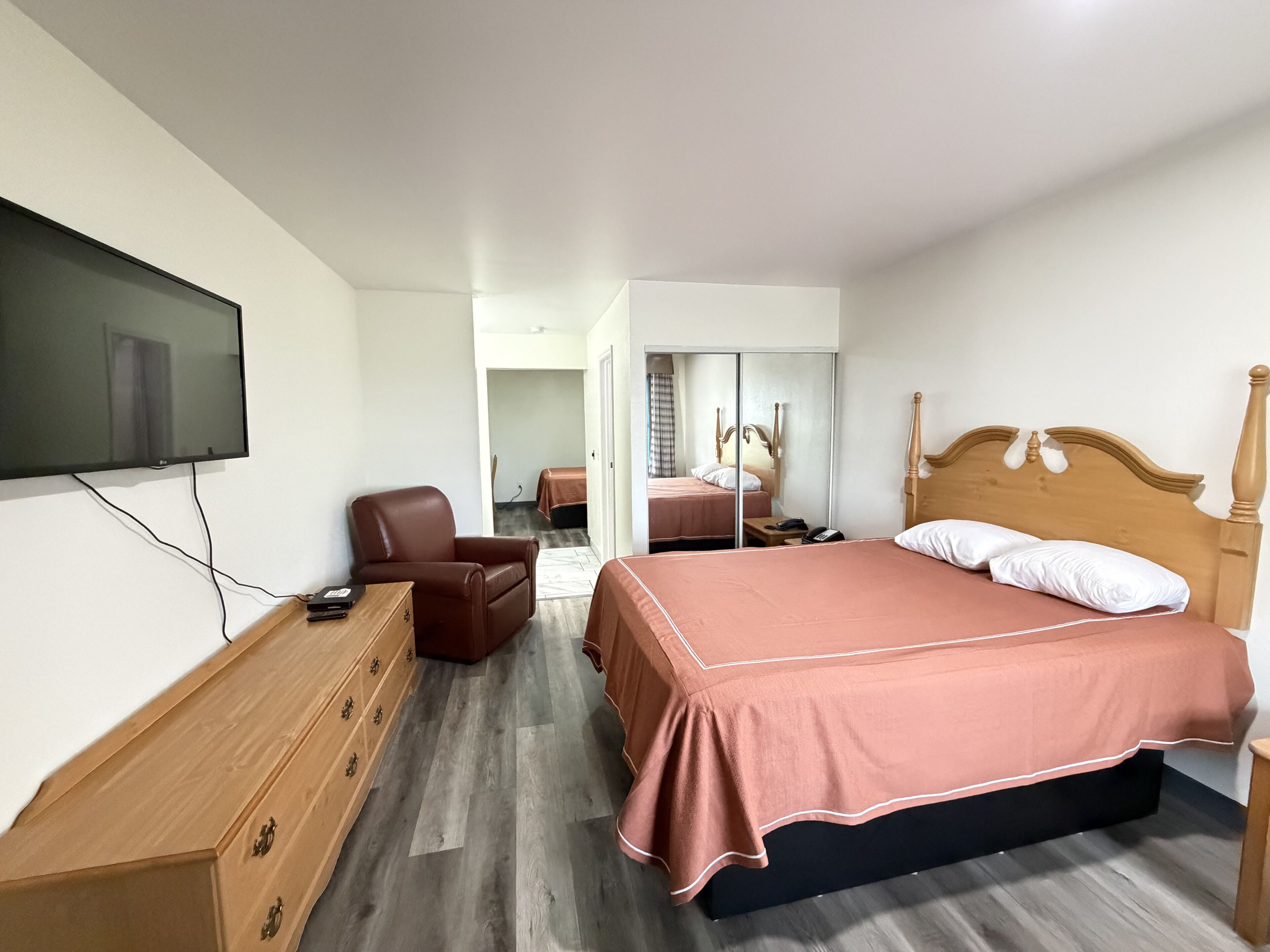 Wifi gratis y ropa de cama 