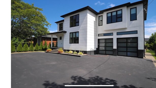 Exterior - A vacation home from home (Hamilton)