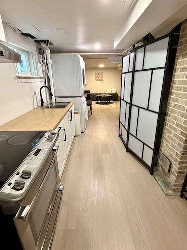 Newly renovated house in the Heart of Vancouver!