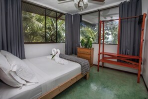 Room - 2-bedroom A/C Apartment in Quepos (Quepos)