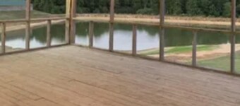 Scottarosa Lodge
Sleeps up to 6 - I Spacious room and 1 bathroom- 1 deck