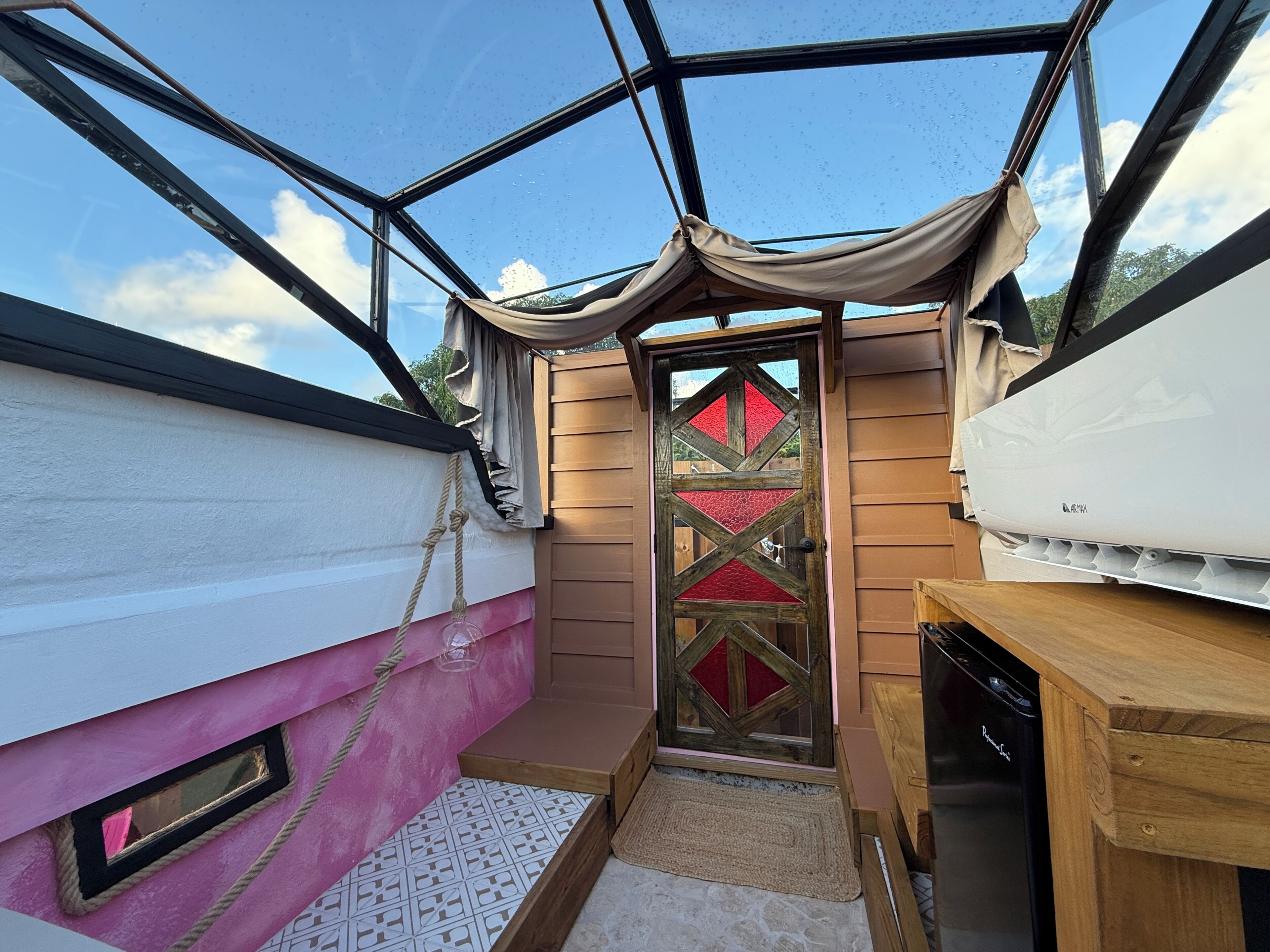 Double Room, 1 Queen Bed | Property grounds