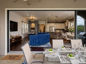 Dining - Spacious 7-bedroom estate in exclusive Reunion resort (Kissimmee)
