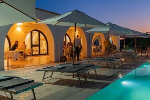 Outdoor dining - Q Resort Hotel (Sorso)