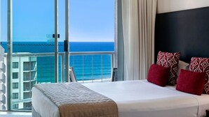 Unclassified image, 4 of 19, button - [OCEAN SIDE] North East Ocean View Twin @ Mantra (Surfers Paradise)