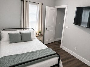 3 Schlafzimmer, Bügeleisen/Bügelbrett, WLAN, Bettwäsche