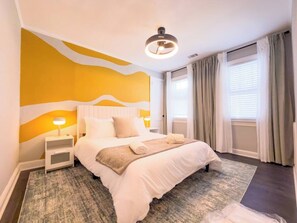 5 bedrooms, iron/ironing board, WiFi