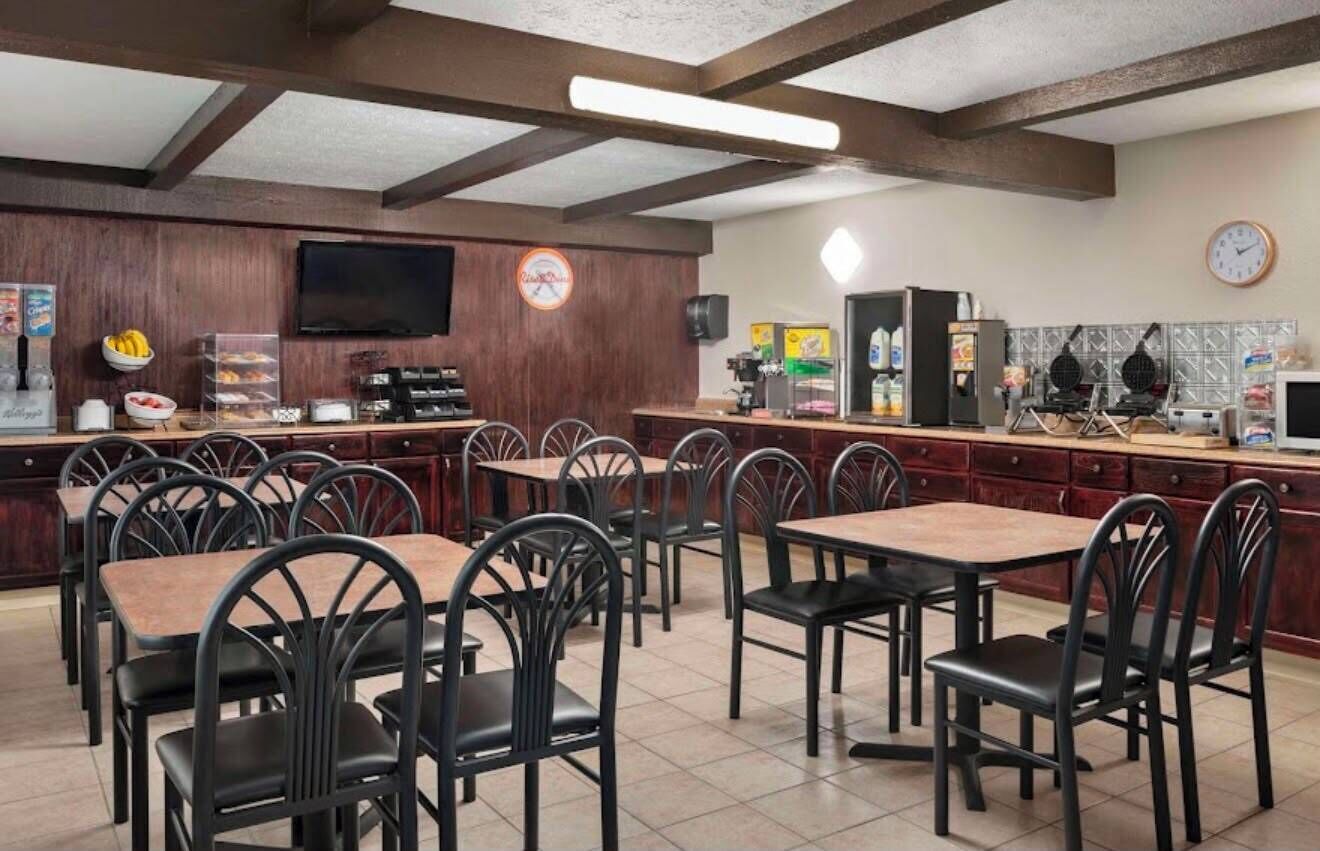 Desayuno continental incluido todos los días 