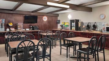 Desayuno continental incluido todos los días