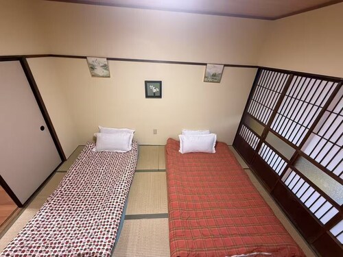 GORO HOTEL