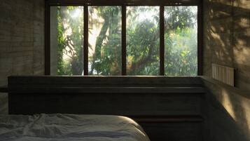 Luxury Bungalow, Garden View | In-room safe, laptop workspace, free WiFi