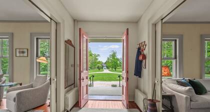 The Belden House - WALK to Tanglewood !