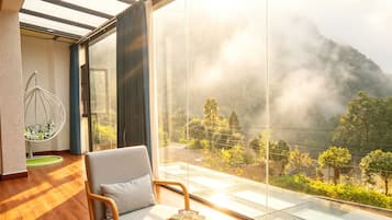 Signature Twin Room | Interior